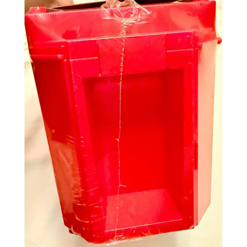 Bonkers Toys Skibidi Toilet Mystery Loot Box Kids OS Red New 20 Items Series 1